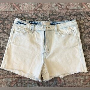 Stylish White Denim Women Shorts